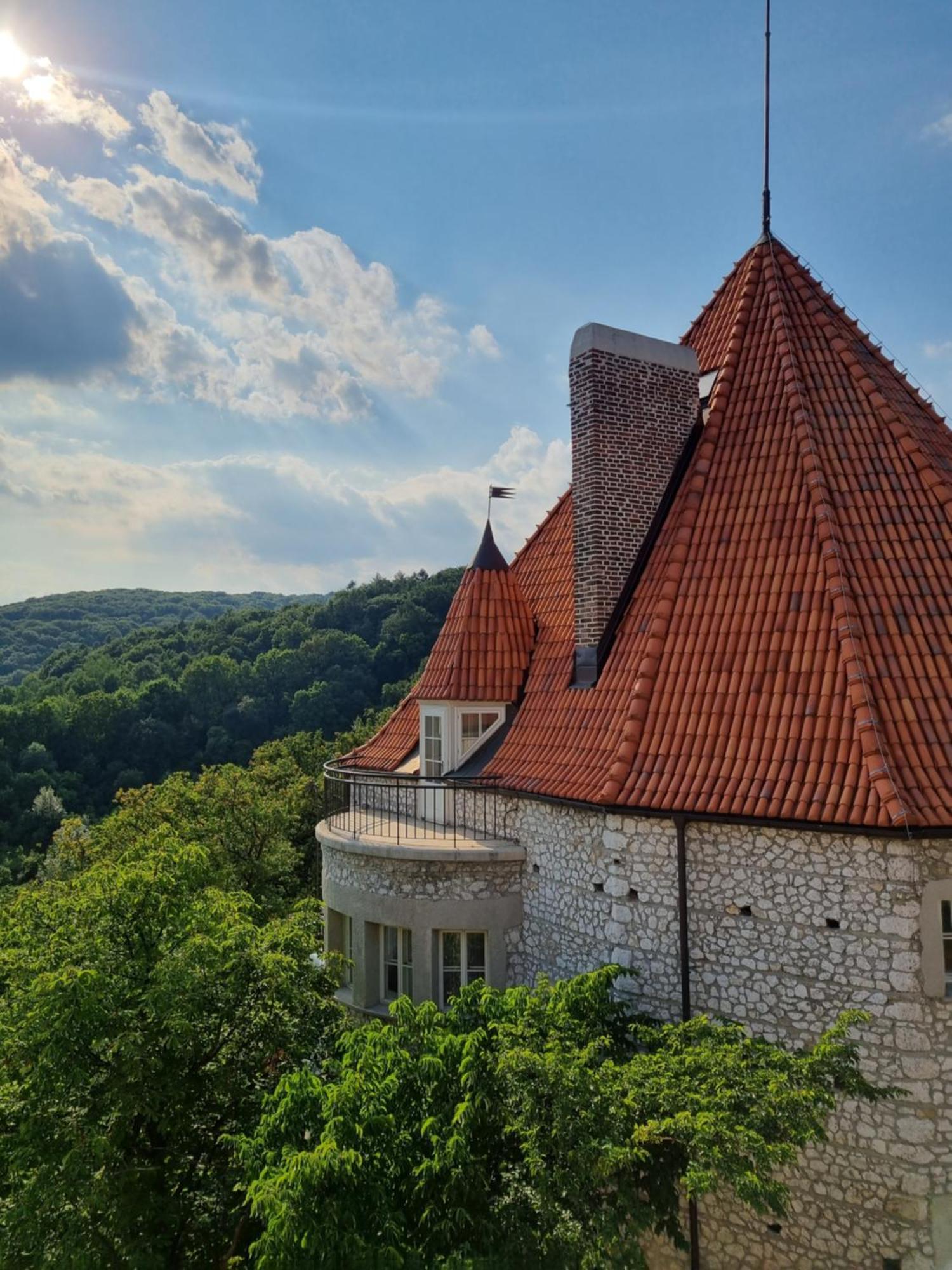 Готель Zinar Castle Краків Екстер'єр фото